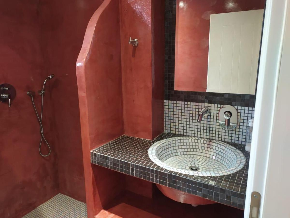 Mihal Suites Sarande Exterior photo
