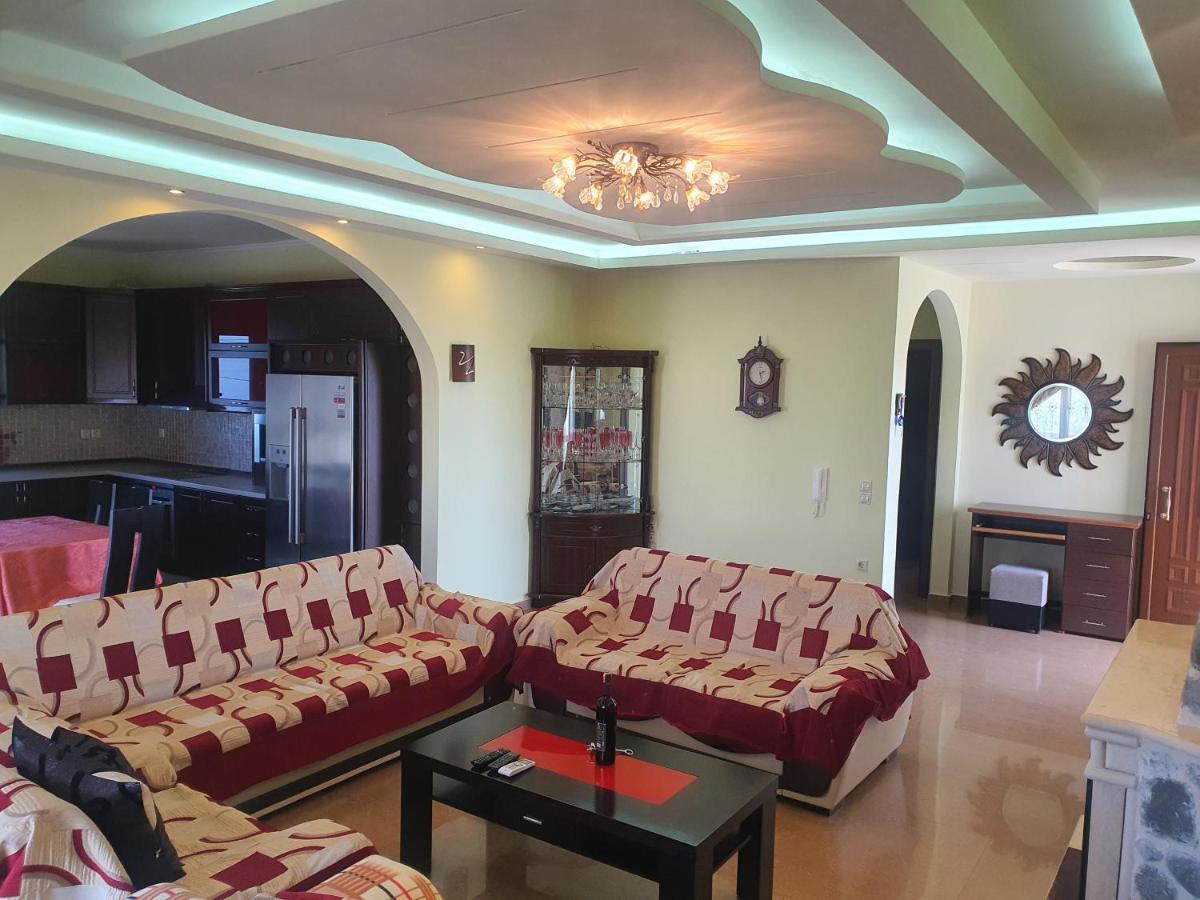 Mihal Suites Sarande Exterior photo