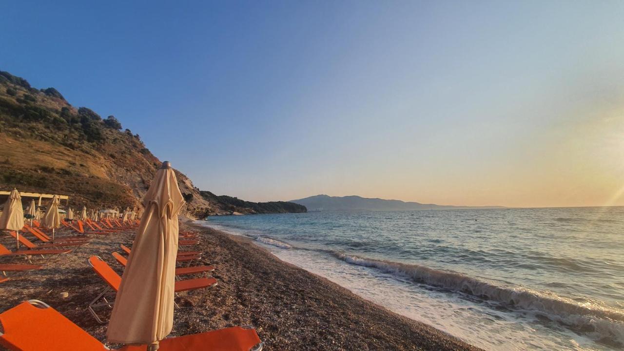 Mihal Suites Sarande Exterior photo