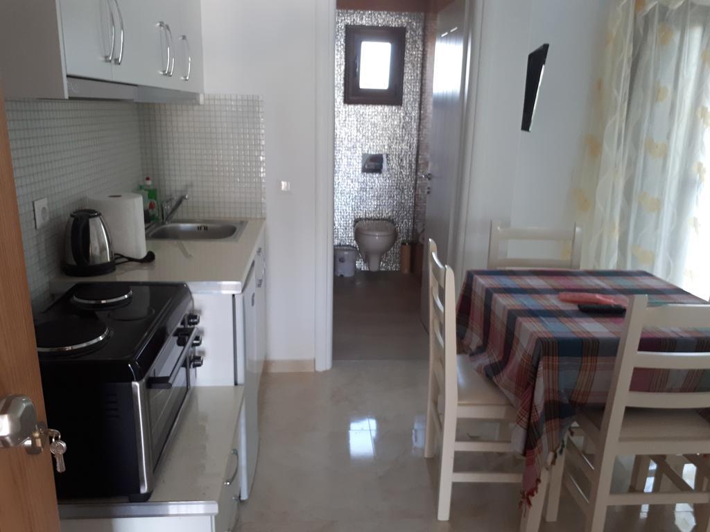 Mihal Suites Sarande Exterior photo